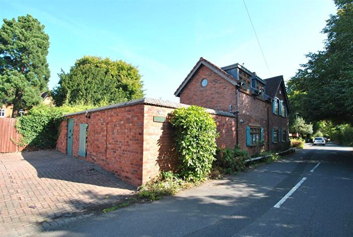 3 Bedroom Detached House To Rent In Windermere Road, Moseley, Birmingham, B13