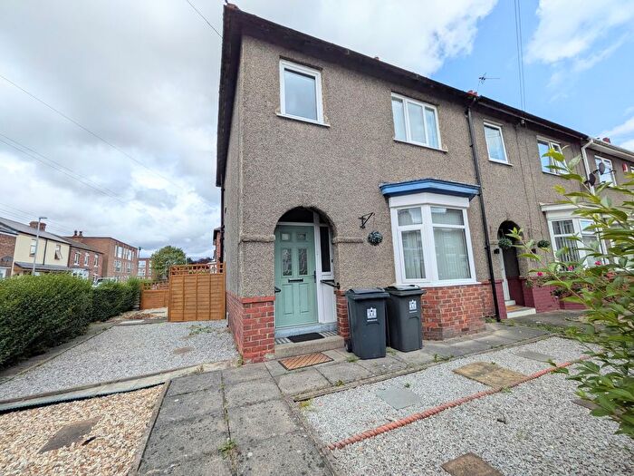 3 Bedroom End Of Terrace House To Rent In Pease Street, Darlington, DL1