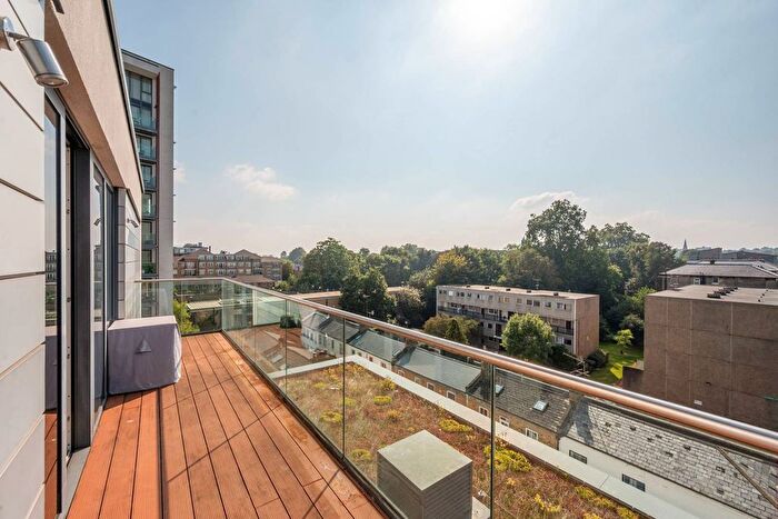 1 Bedroom Flat To Rent In Stamford Square, East Putney, London, SW15