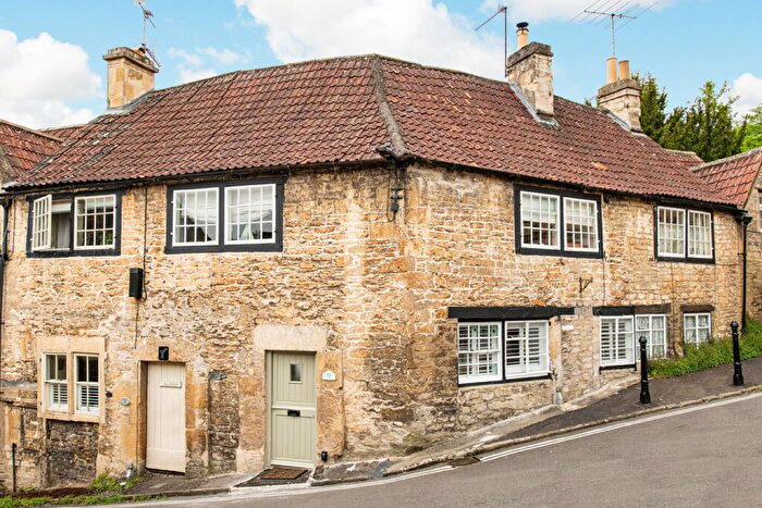 2 Bedroom Cottage For Sale In Coppice Hill, Bradford On Avon, BA15