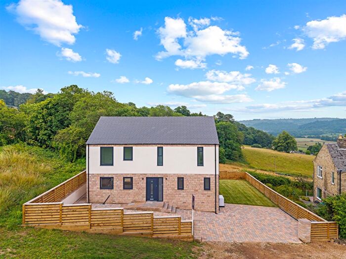 3 Bedroom Detached House For Sale In Thorncliffe Avenue, Darley Dale, Matlock, DE4
