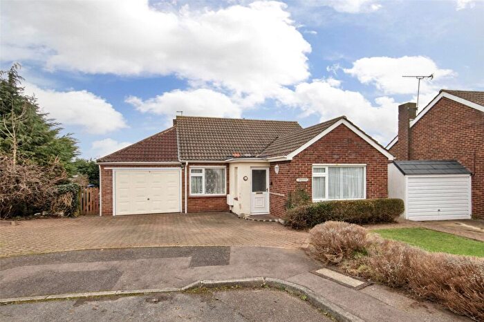 3 Bedroom Bungalow For Sale In Gresham Avenue, Hartley, Kent, DA3