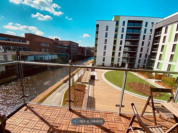 2 Bedroom Flat To Rent In Geoffrey Watling Way, Norwich, NR1