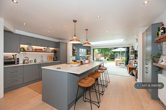 3 Bedroom End Of Terrace House To Rent In Tennyson Avenue, New Malden, KT3