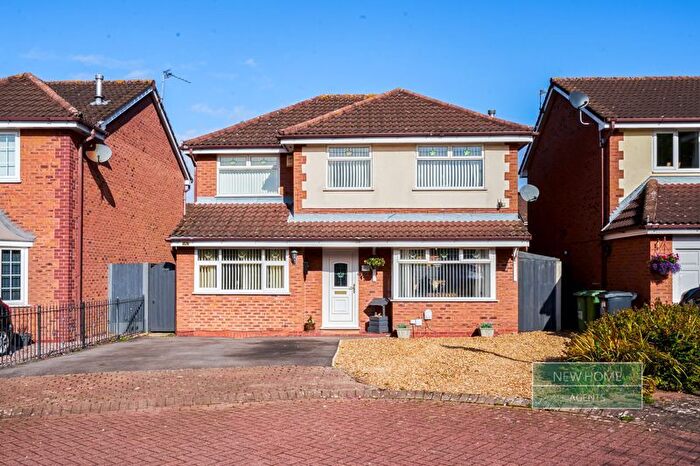 4 Bedroom Detached House For Sale In Dorchester Park, Runcorn, WA7