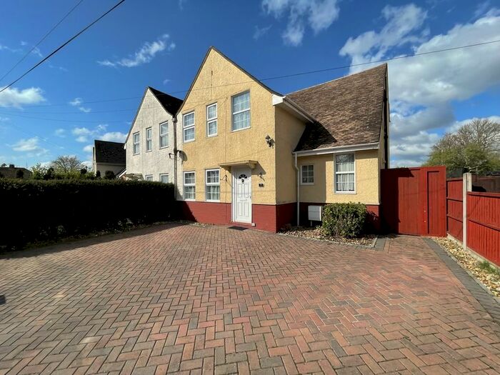 4 Bedroom Semi-Detached House To Rent In Cortis Avenue, Worthing, BN14