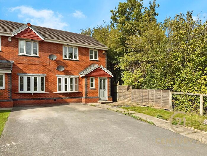 3 Bedroom Semi-Detached House For Sale In Burland Road, Liverpool, L26