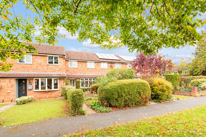 3 Bedroom Terraced House For Sale In Shannon Road, Bicester, Oxfordshire, OX26