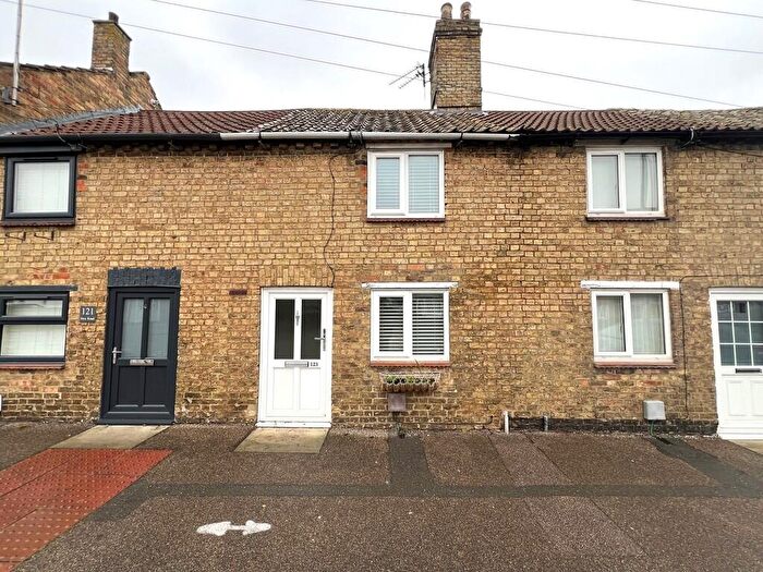 2 Bedroom Terraced House For Sale In New Road, Chatteris, Cambs., PE16