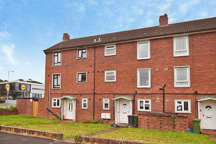 2 Bedroom Maisonette For Sale In Burnthouse Lane, Wonford, Exeter, EX2
