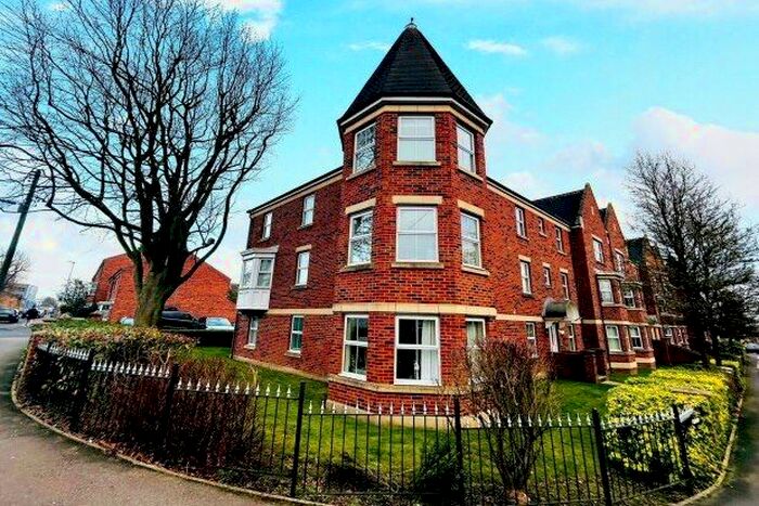 2 Bedroom Flat To Rent In Herons Court, Durham, DH1