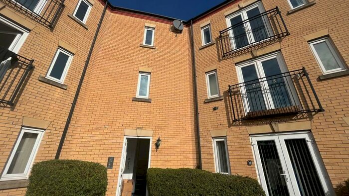 2 Bedroom Flat To Rent In Brook View, Grange Park, Northampton, NN4