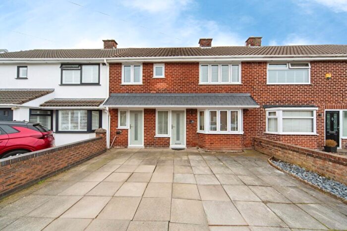 3 Bedroom Terraced House For Sale In Haileybury Avenue, Aintree, Merseyside, L10