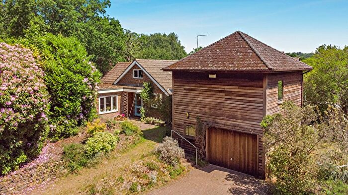 3 Bedroom Bungalow For Sale In Crouch Lane, Borough Green, Sevenoaks, TN15