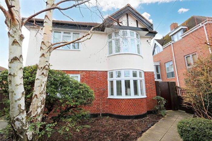 Flat For Sale In Balaclava Road, Surbiton, KT6