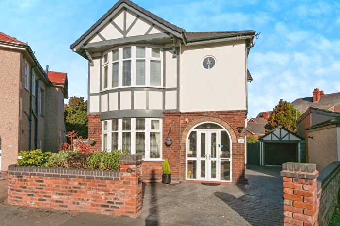 3 Bedroom Detached House For Sale In Kinard Drive, Rhyl, Denbighshire, LL18