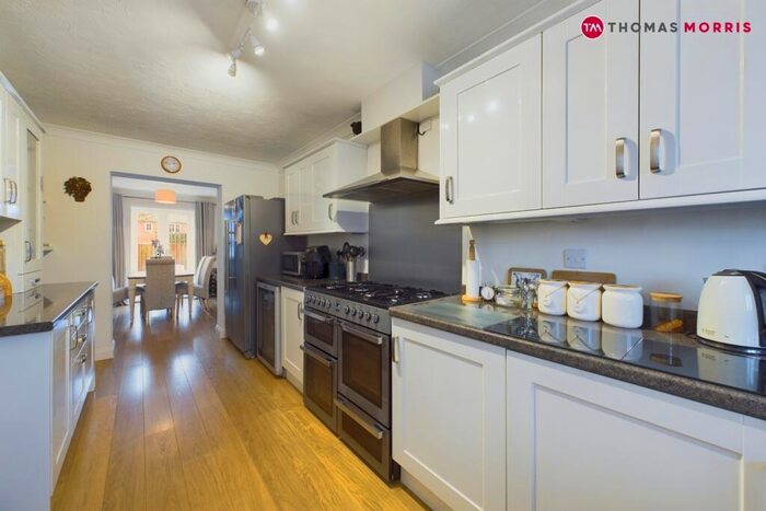 4 Bedroom Detached House For Sale In Blacksmiths Close, Ramsey Forty Foot, Ramsey, Huntingdon, PE26