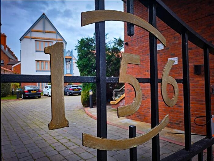 2 Bedroom Apartment To Rent In Foregate Street, Chester, CH1