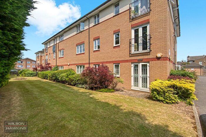 2 Bedroom Flat For Sale In Collapit Close, Harrow, HA1