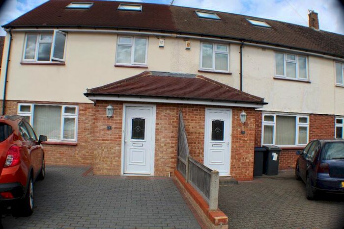 5 Bedroom Semi-Detached House To Rent In Oxford Road, Canterbury, CT1
