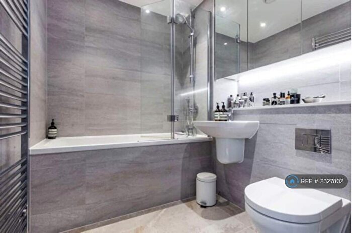 1 Bedroom Penthouse To Rent In Essex Wharf, London, E5