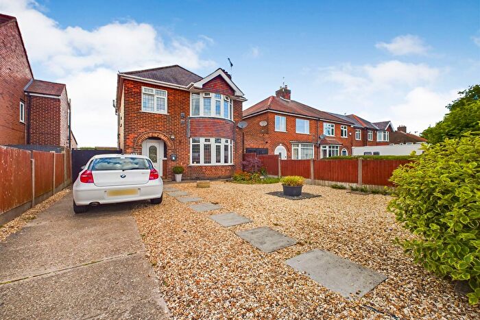 3 Bedroom Detached House To Rent In Beck Lane, Sutton-In-Ashfield, NG17