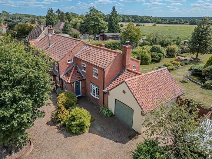 4 Bedroom Cottage For Sale In Hevingham, Norwich, NR10