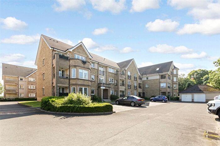 2 Bedroom Flat For Sale In Hamilton Park North, Hamilton, South Lanarkshire, ML3