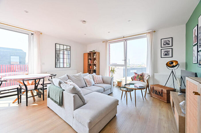 2 Bedroom Flat For Sale In Hart Yard, , Bow, London, E3