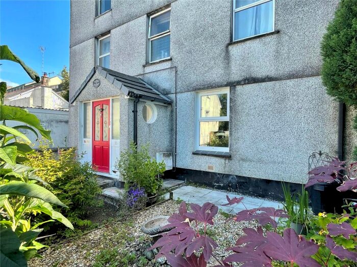 1 Bedroom Flat For Sale In Trenance Road, St. Austell, Cornwall, PL25