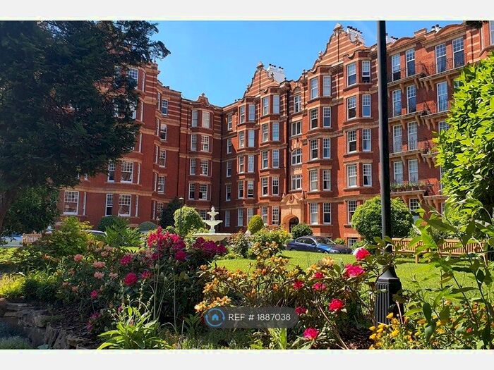 2 Bedroom Flat To Rent In Kenilworth Court, London, SW15