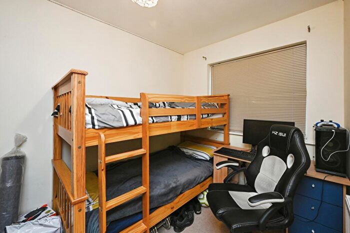 2 Bedroom Semi-Detached House For Sale In Oxford Street, Mansfield, Nottinghamshire, NG18