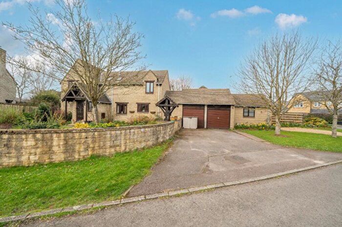 6 Bedroom Detached House For Sale In New Road, Bampton, Oxfordshire, OX18