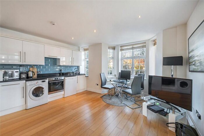 1 Bedroom Flat To Rent In Melina Court, Grove End Road, NW8