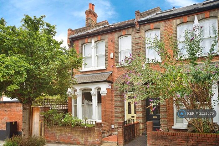 3 Bedroom End Of Terrace House To Rent In Gallia Road, London, N5