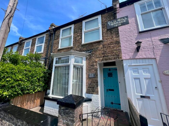 2 Bedroom Terraced House To Rent In Clarendon Road, Broadstairs, CT10