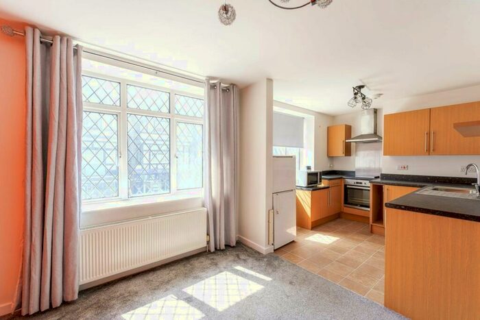 2 Bedroom Apartment To Rent In Aldwick Road, Bognor Regis, PO21