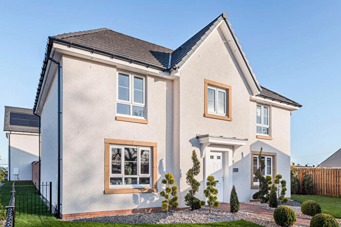 4 Bedroom Detached House For Sale In Cumbernauld Road, Stepps, Glasgow, G33
