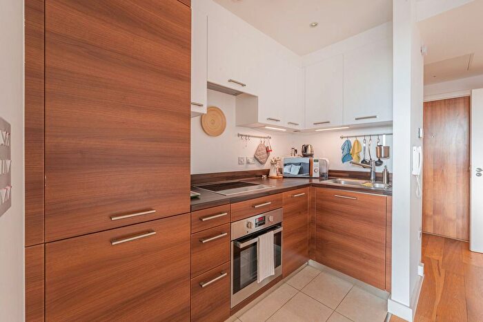 Studio To Rent In Forge Square, Canary Wharf, London, E14