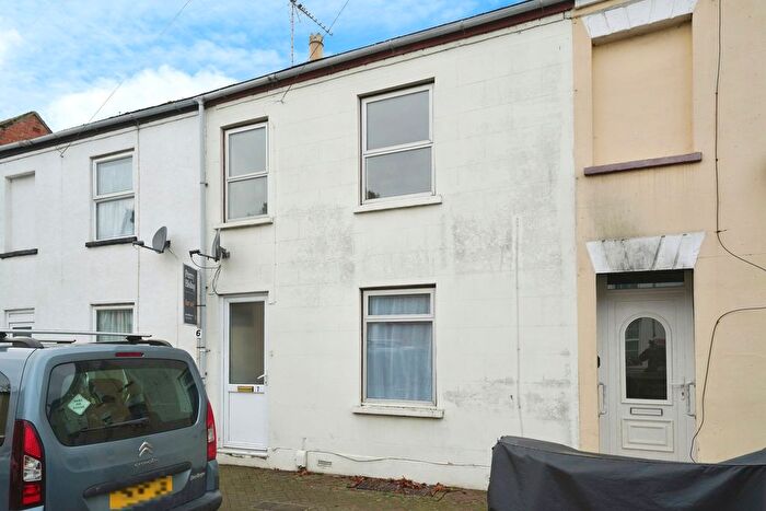 3 Bedroom Terraced House For Sale In Charles Street, Cheltenham, Gloucestershire, GL51