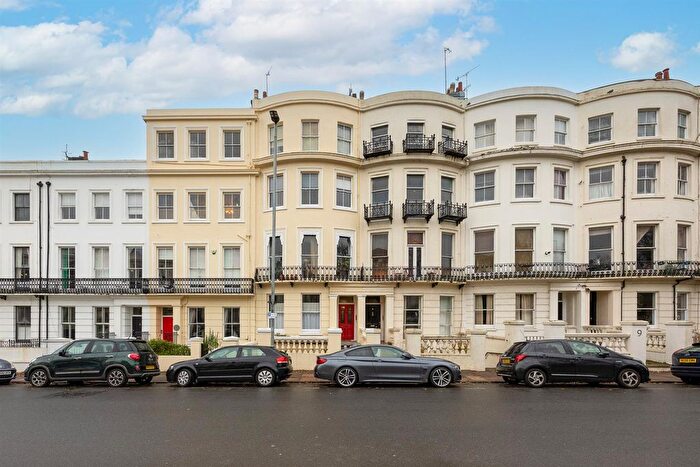 2 Bedroom Flat To Rent In Vernon Terrace, Brighton, BN1