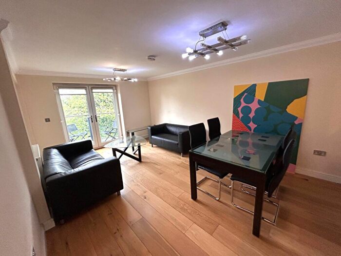 3 Bedroom Apartment To Rent In Jackson's Moss, Upper Chorlton Road, Manchester, M16