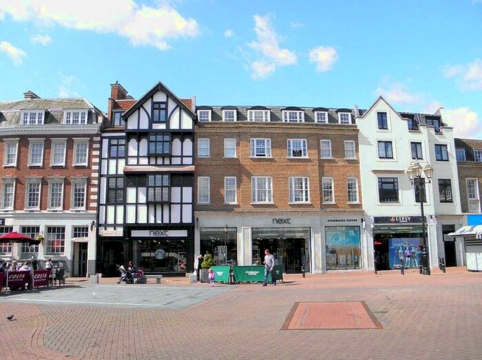 2 Bedroom Apartment To Rent In Market Square, KT1