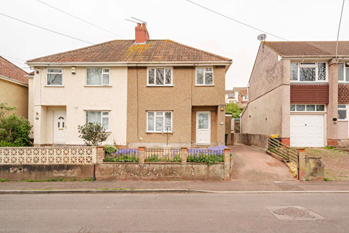 3 Bedroom Semi Detached House For Sale In Leigh View Road, Portishead, BS20