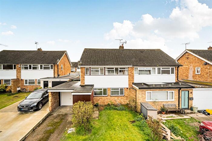 3 Bedroom Semi-Detached House For Sale In Brooklands, Headcorn, TN27