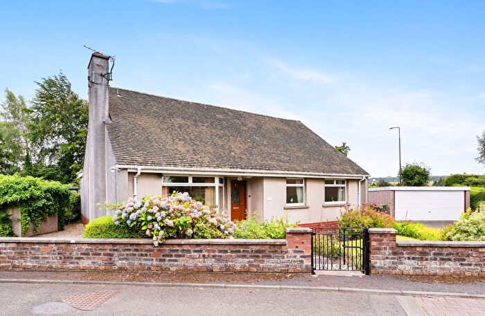 5 Bedroom Detached House For Sale In Queen's Avenue, Broxburn, EH52