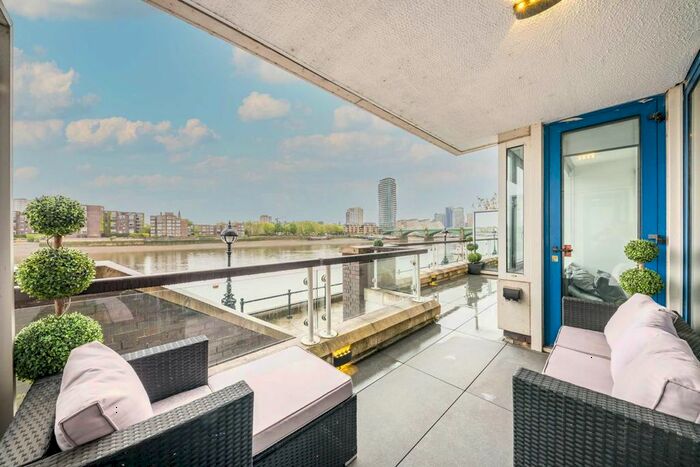 2 Bedroom Flat To Rent In Thames Quay, Chelsea Harbour, London, SW10