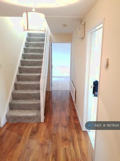 4 Bedroom Terraced House To Rent In Bretton, Peterborough, PE3