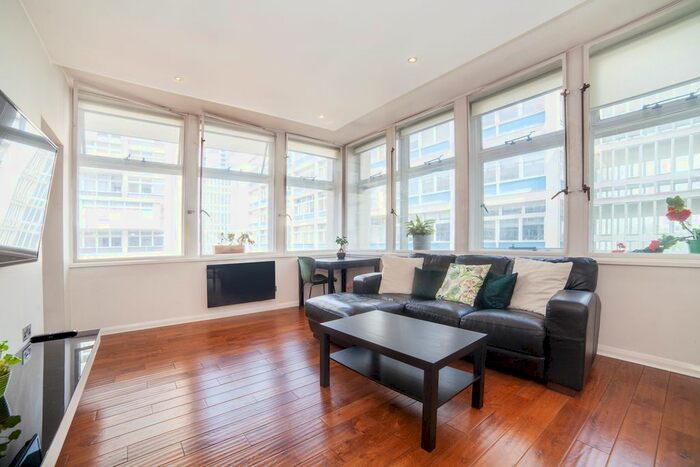 2 Bedroom Flat To Rent In Newington Causeway, London, SE1