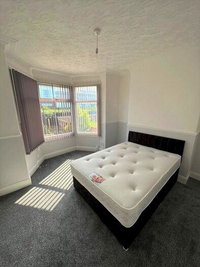 4 Bedroom Terraced House To Rent In West Terrace, Middlesbrough, TS3